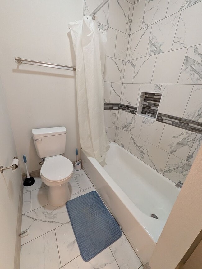 Building Photo - 2995 Pecos St