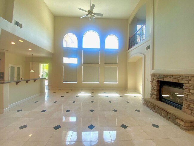 Building Photo - AVAILABLE BY 1/1/26 - ELEGANT AND SPACIOUS 4 BED, 4 BATH 2 STORY HOME WITH VIEWS OF EL DORADO HILLS