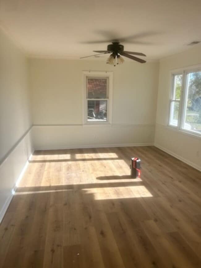 Building Photo - COMING SOON! Renovated 3 BR, 2 Bath House!...
