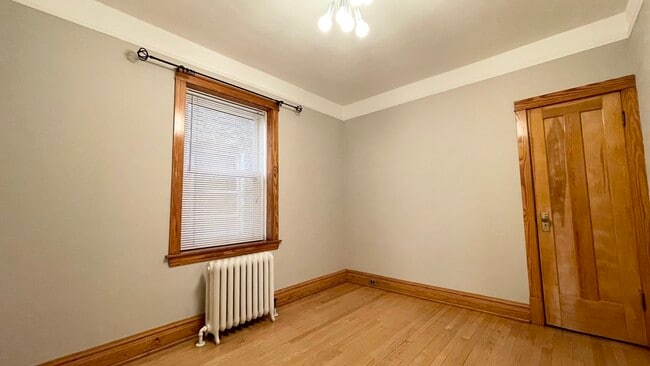 Building Photo - 4943 N Marmora Ave