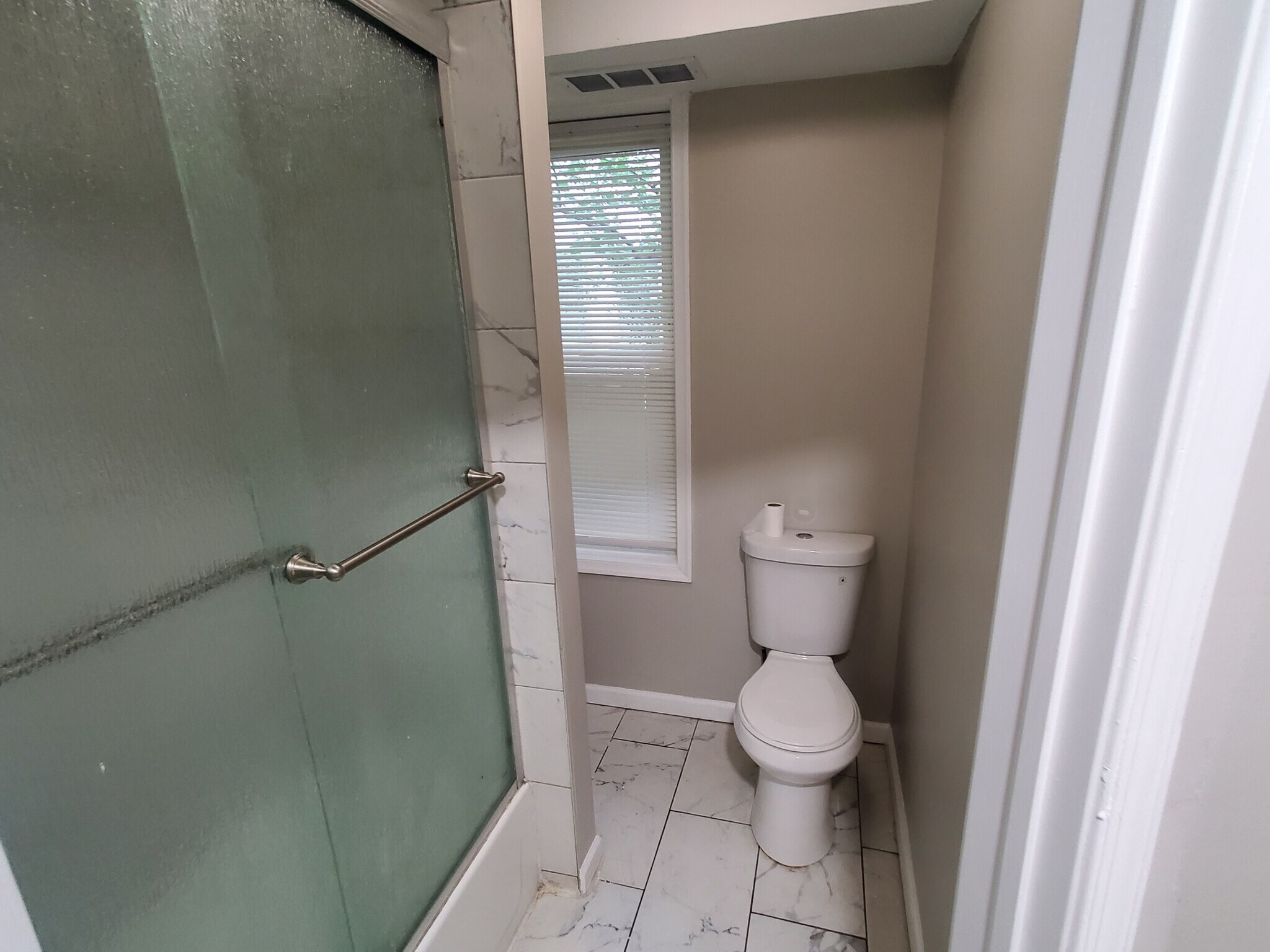 Bathroom - 404 W Main St