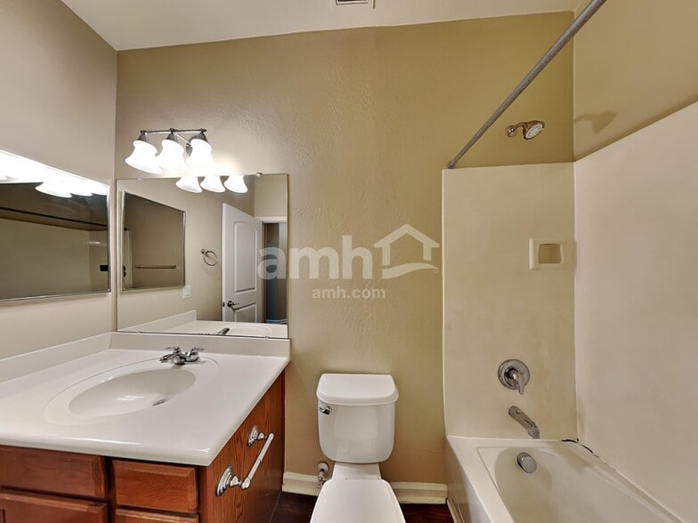 Building Photo - 20025 N 20th St