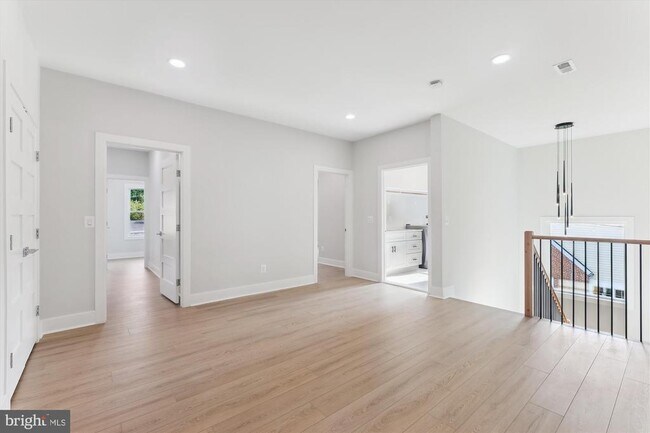 Building Photo - 2808 Boswell Ave