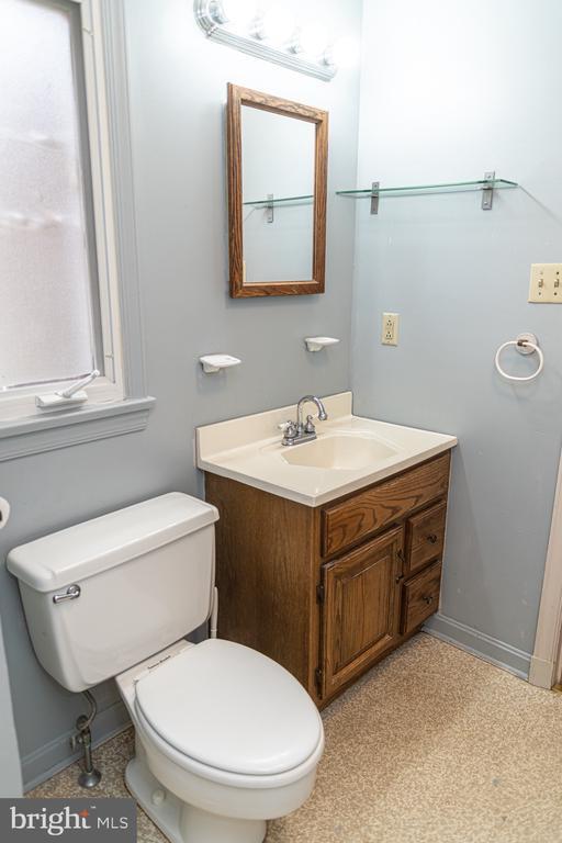 Building Photo - 116 S Union Ave