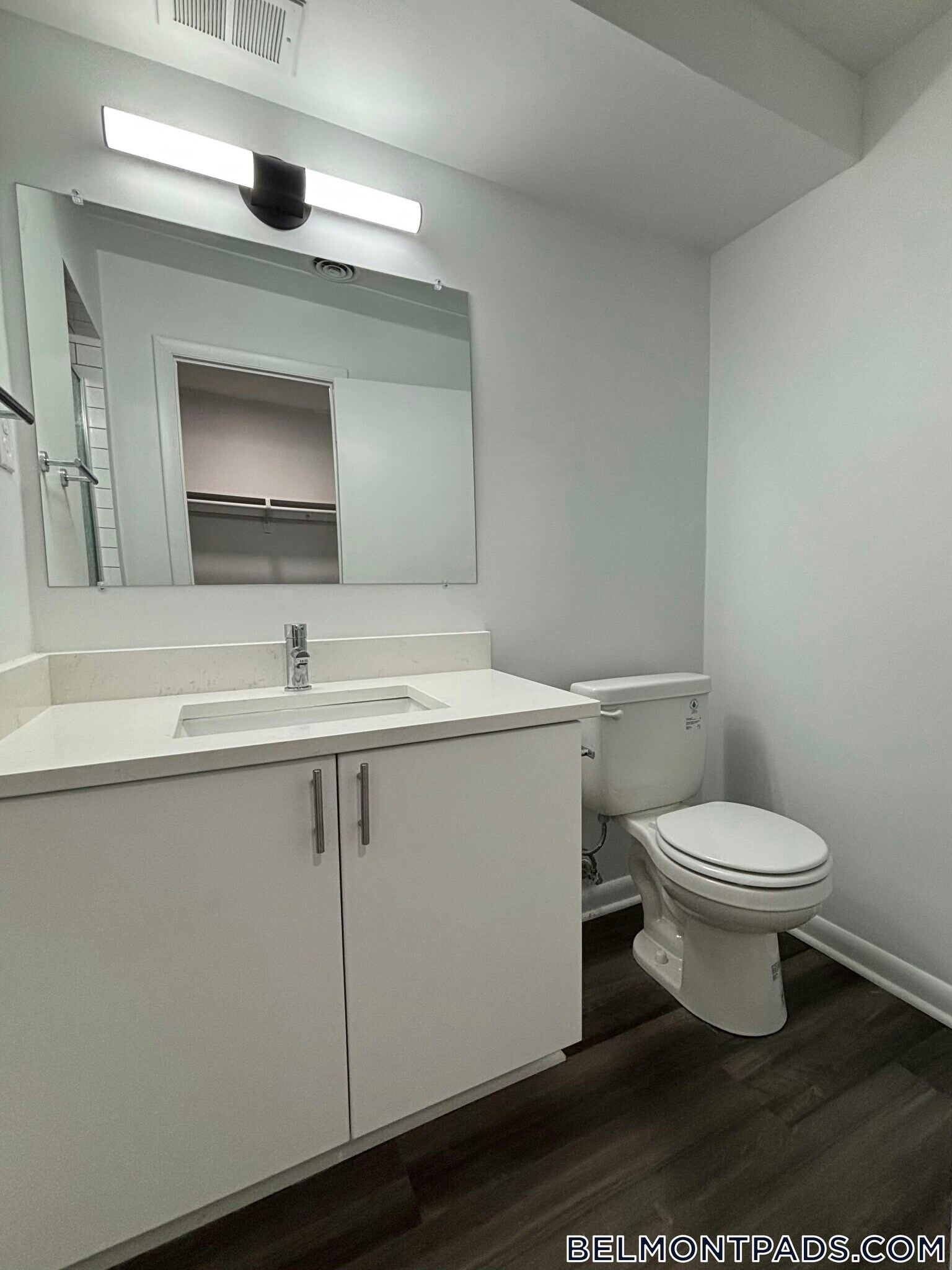 Building Photo - 51 Hill Rd