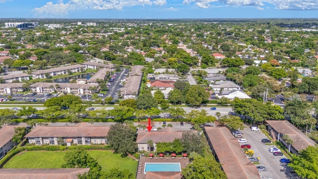 Building Photo - 8800 Royal Palm Blvd