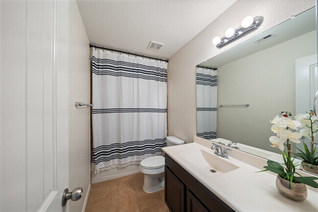 Building Photo - 163 Quail Meadow Dr