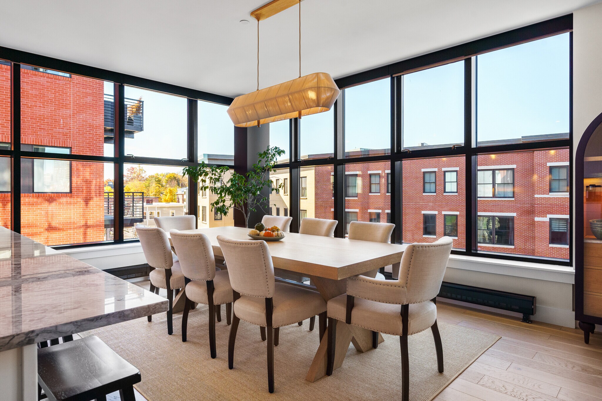 Building Photo - 383 Commercial St