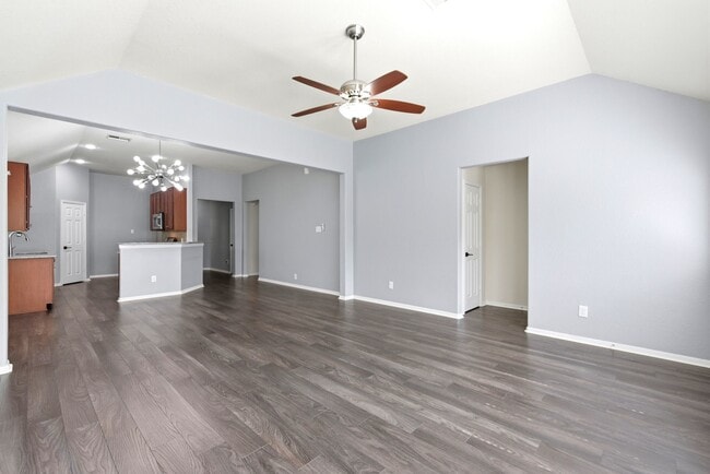 Building Photo - 15002 Miller Meadows Ln