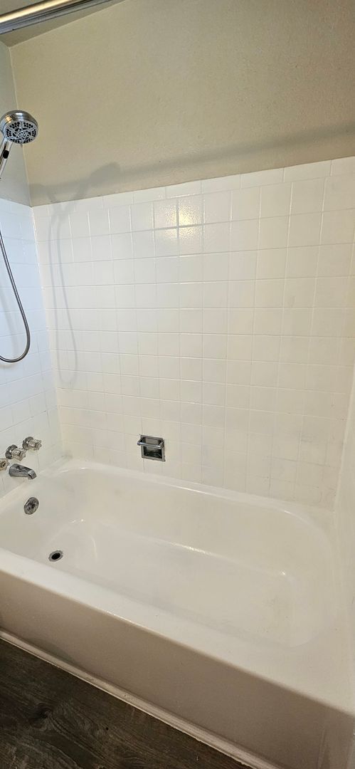 Building Photo - AVAILABLE NOW! Arvada 3 Bed 2 Bath Duplex New Paint New Flooring!