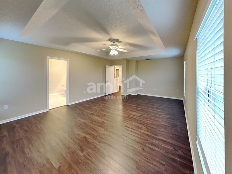 Building Photo - 901 Anchorage Ln