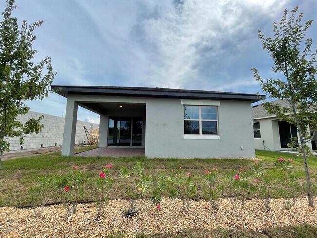 Building Photo - 3434 Sagebrush St