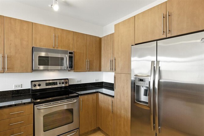 Building Photo - 54 Rainey St