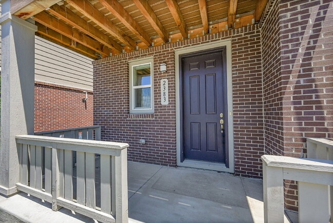 Building Photo - $2,675 - 3 Bed, 2.5 Bath Home in Aurora wi...