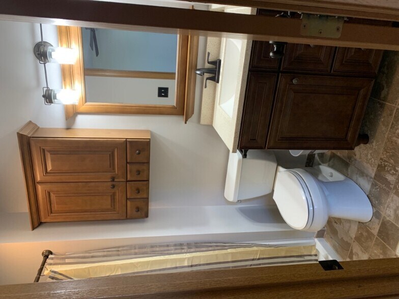 Building Photo - 3216 Hunter Rd