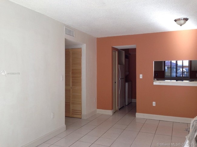 Building Photo - 14901 SW 82nd Ter