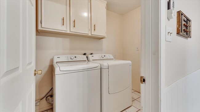 Building Photo - 12702 Ravensway Dr