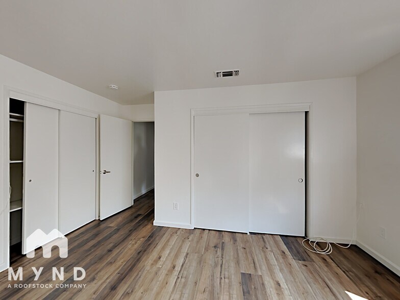 Building Photo - 2740 42nd St