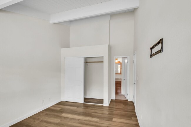 Building Photo - Modern 2 Bedroom 2 Bathroom Ocean View Con...