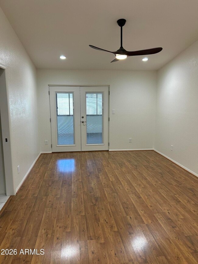 Building Photo - 5608 W Lupine Ave