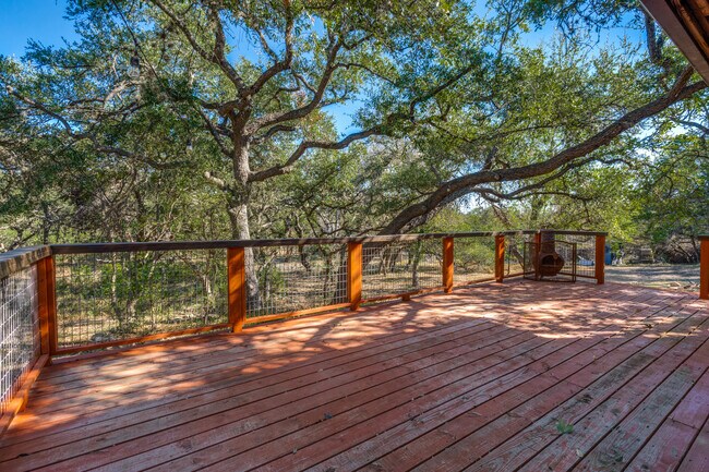 Building Photo - Hallmark