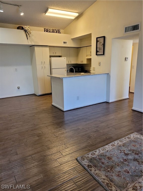 Building Photo - 13545 Eagle Ridge Dr