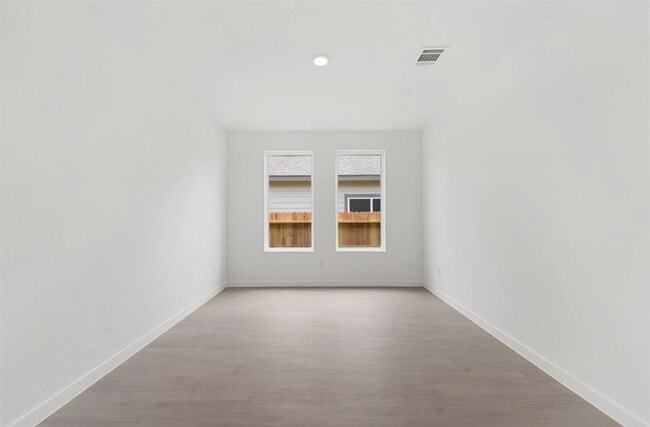 Building Photo - 10351 Woodhill Spa Ln