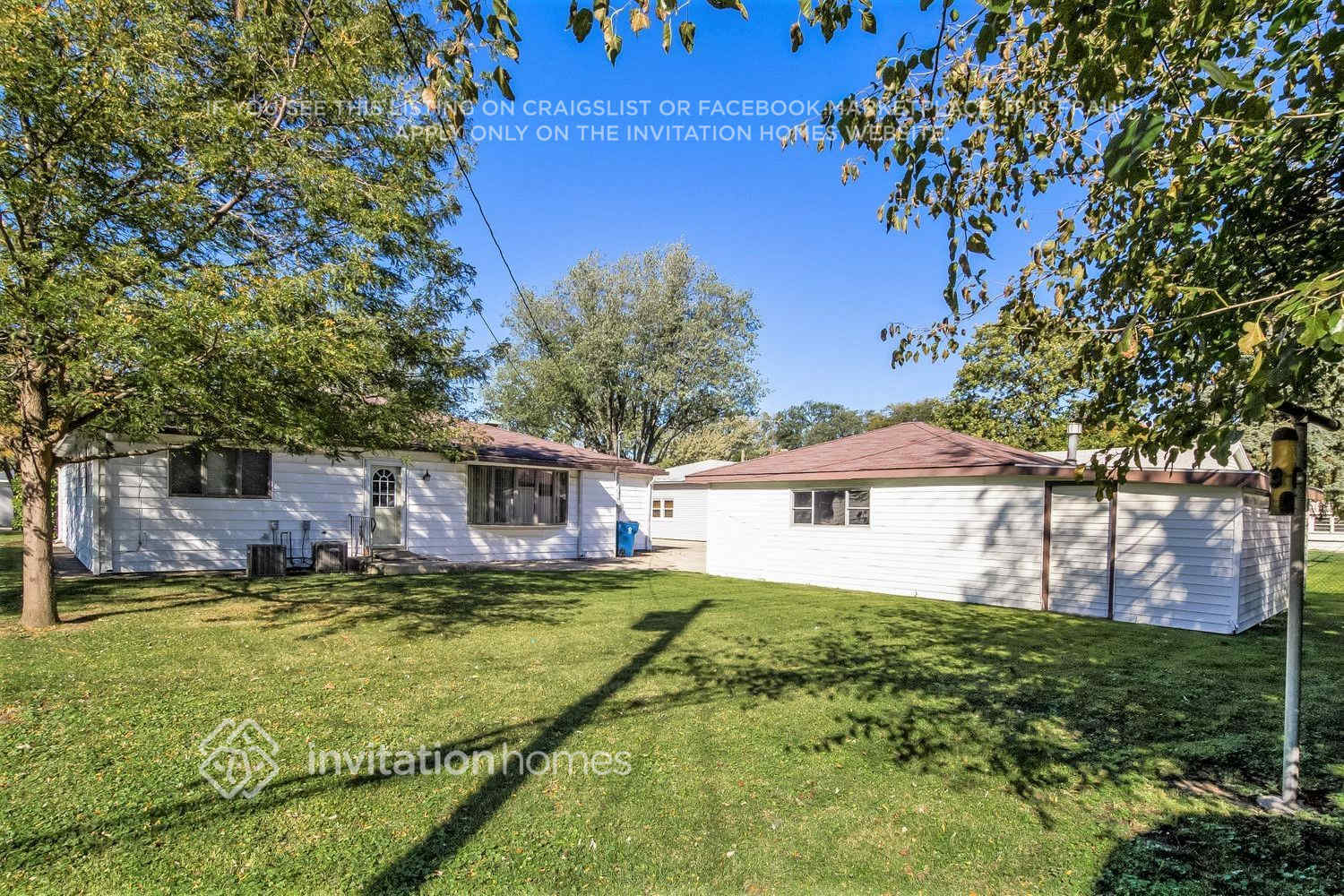 Building Photo - 8841 Merrimac Ave