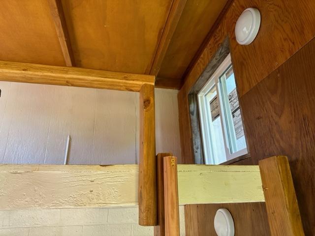 Building Photo - 4477 Sierra Dr