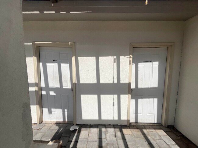 Building Photo - 7615 Laguna Del Mar Ct