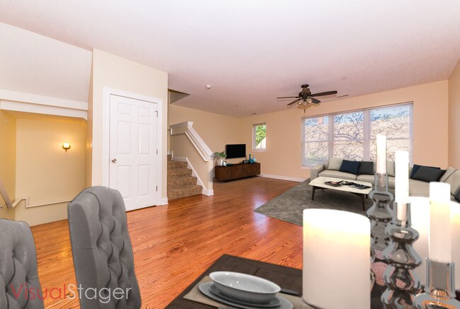 Building Photo - 1193 S Grove Ave