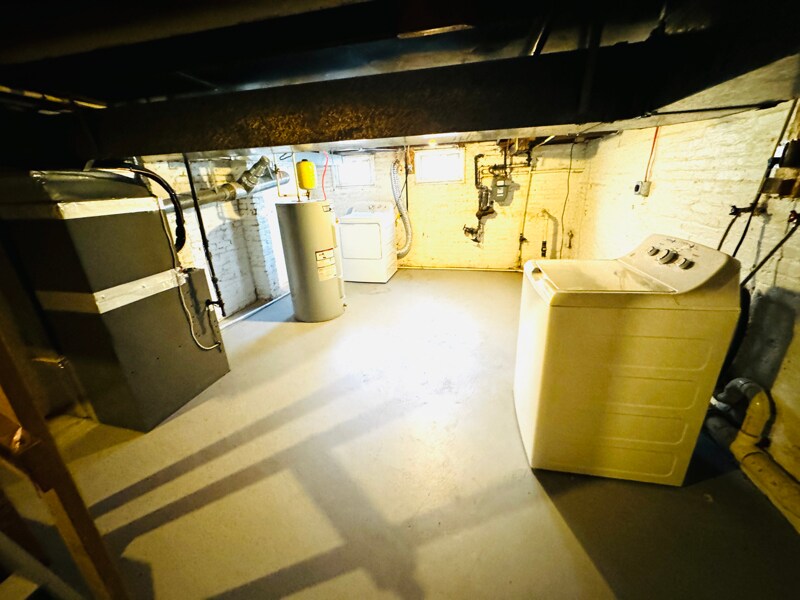 Building Photo - 2231 Orleans St