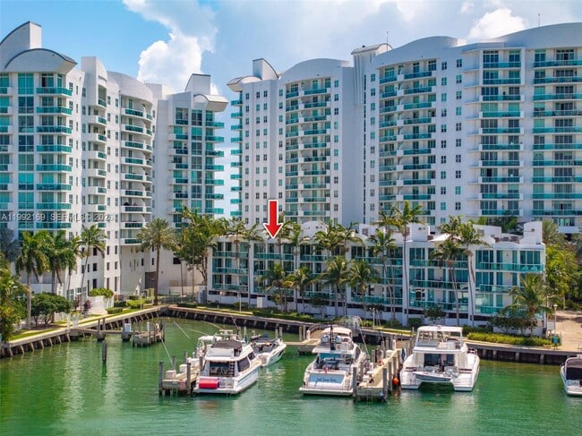 Building Photo - 7918 Harbor Island Dr