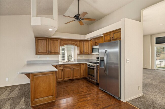 Building Photo - 2168 N Glennfield Way