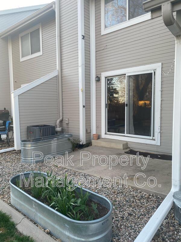 Building Photo - 4255 Westshore Way