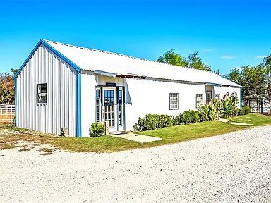 Building Photo - 8751 FM2931