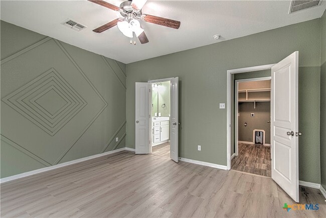 Building Photo - 808 Wyndham Hill Pkwy