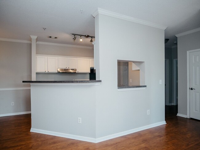 Building Photo - Concord West Of The Ashley 3 bed 2bath