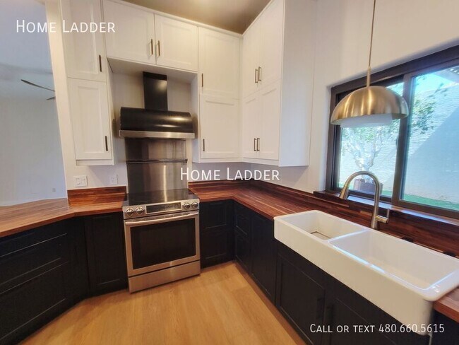 Building Photo - 2514 N 62nd St