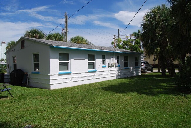 Building Photo - 6402 Gulf Winds Dr
