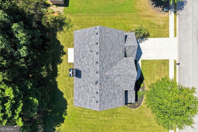 Building Photo - 853 Van Briggle Path NE