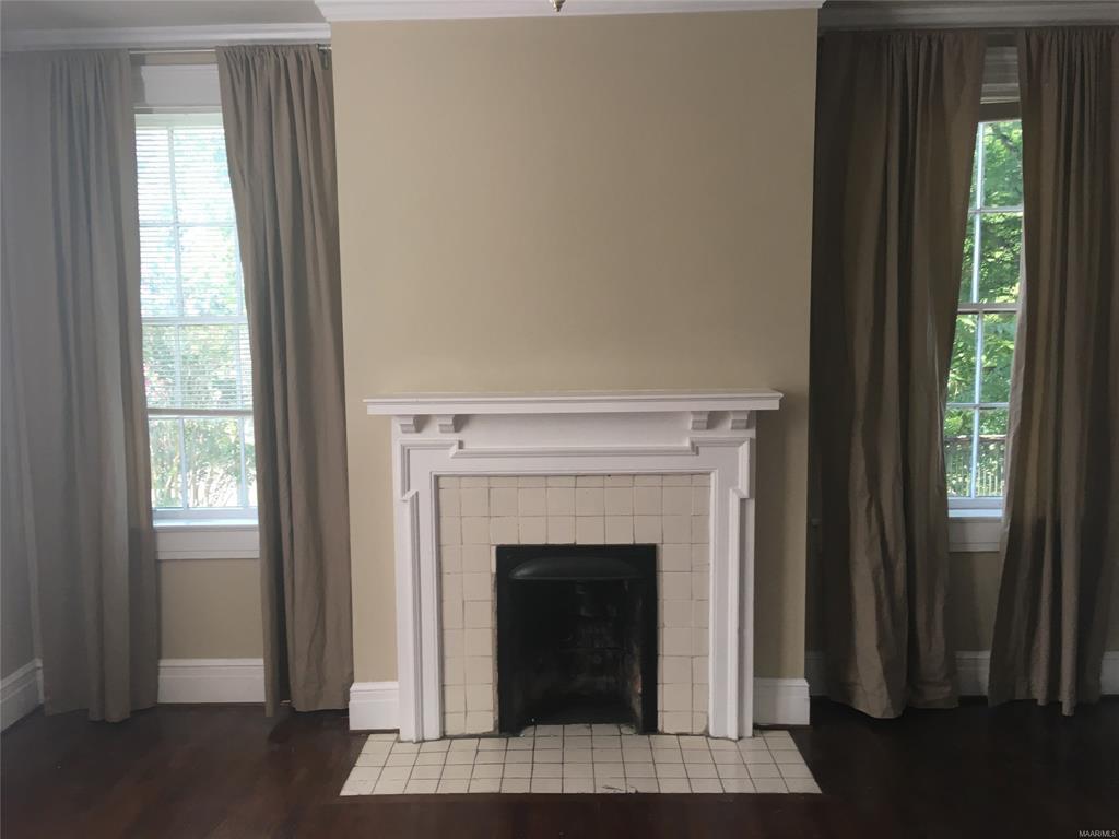 Building Photo - 1960 Ridge Ave