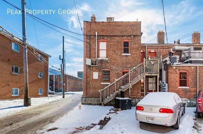 Building Photo - 24 Chittenden Ave