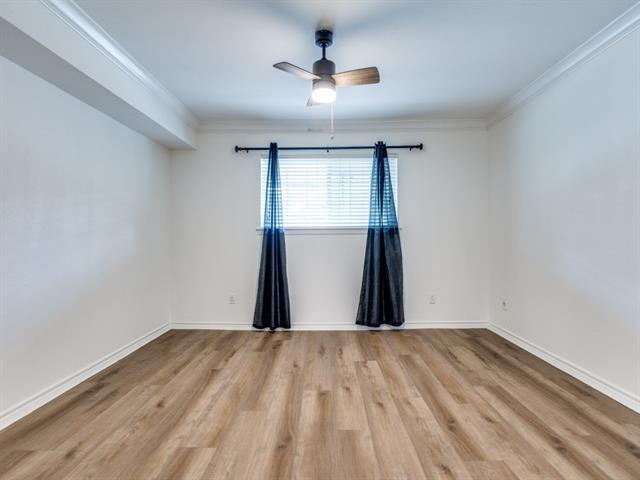 Building Photo - 10216 Regal Oaks Dr