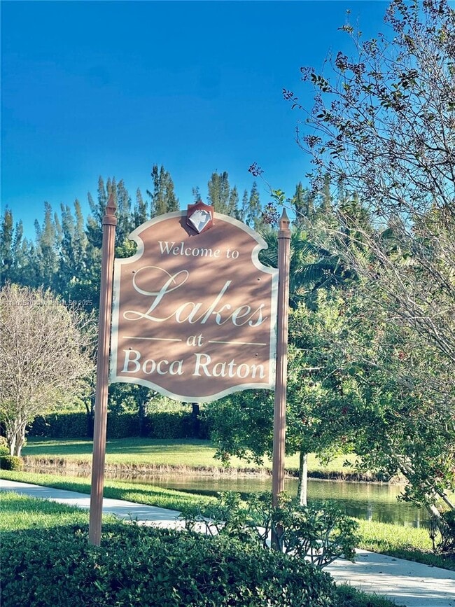 Building Photo - 10295 Hidden Springs Ct