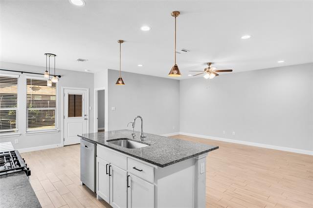 Building Photo - 11057 Temple Gdns Trl