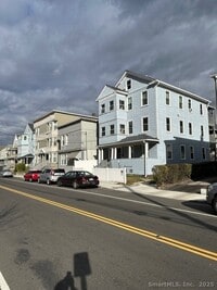 Building Photo - 2078 Seaview Ave