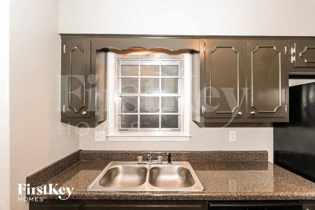Building Photo - 4769 S Milnor Dr