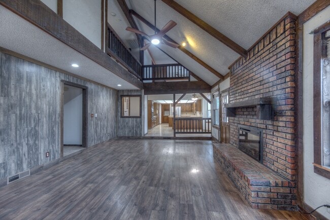 Building Photo - 24322 S Beulah Cove