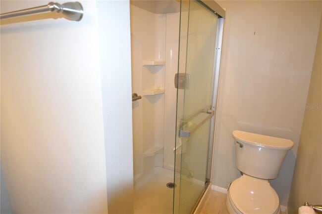 Building Photo - 329 Moorings Cove Dr